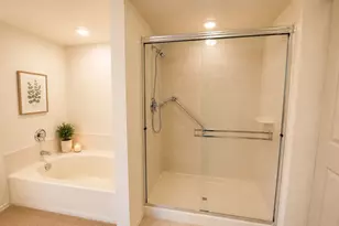 15020 Bothell Way NE, Lake Forest Park, WA 98155 - Photo 12
