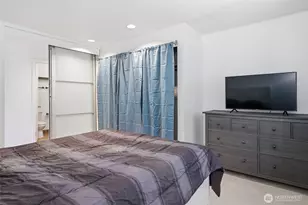 57 Etruria St, Seattle, WA 98109 - Photo 20