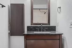 57 Etruria St, Seattle, WA 98109 - Photo 22