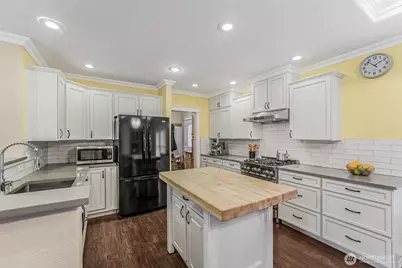 13217 145th Avenue Ct E, Orting, WA 98360 - Photo 10