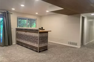 8210 171st Ave NE, Redmond, WA 98052 - Photo 28