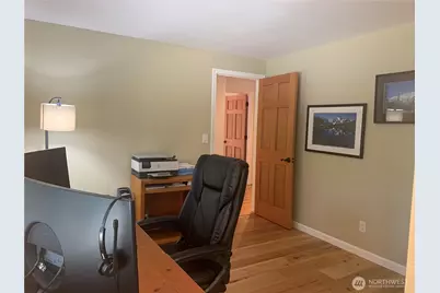 8210 171st Avenue NE, Redmond, WA 98052 - Photo 18