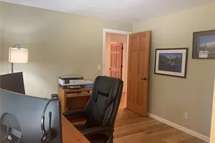 8210 171st Ave NE, Redmond, WA 98052 - Photo 18