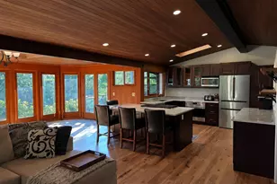 8210 171st Ave NE, Redmond, WA 98052 - Photo 8