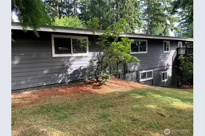 8210 171st Avenue NE, Redmond, WA 98052 - Photo 6