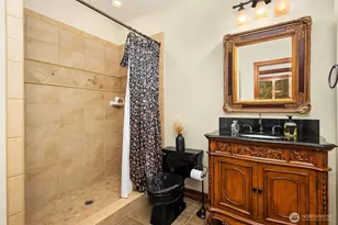 8703 191st Pl SW, Edmonds, WA 98026 - Photo 18