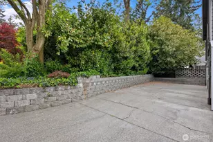8803 15th Ave NE, Seattle, WA 98115 - Photo 28