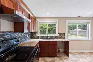13026 103rd Pl NE, Kirkland, WA 98034 - Photo 10