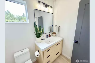 8449 18th Avenue SW, Seattle, WA 98106 - Photo 12