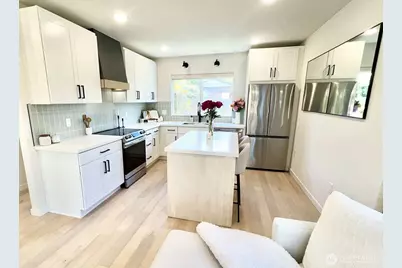 8449 18th Avenue SW, Seattle, WA 98106 - Photo 6