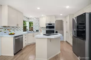 4020 262nd Pl SE, Sammamish, WA 98029 - Photo 12