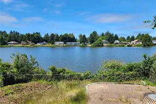 237 Duck Lake Dr NE, Ocean Shores, WA 98569 - Photo 36