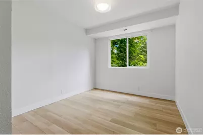 814 NE 185th Street, Shoreline, WA 98155 - Photo 32