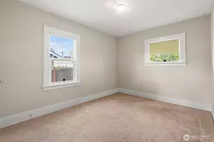 1921 Martin Luther King Jr Way, Tacoma, WA 98405 - Photo 10