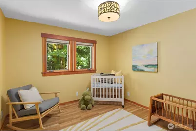 14677 Sivertson Road NE, Bainbridge Island, WA 98110 - Photo 28
