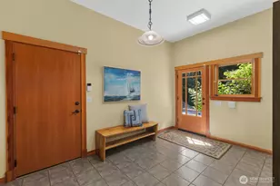 14677 Sivertson Rd NE, Bainbridge Island, WA 98110 - Photo 18