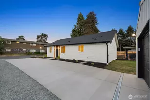 2105 D St SE, Auburn, WA 98002 - Photo 24