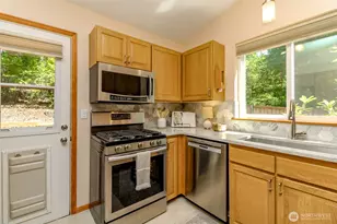 7507 27th St Ct NW, Gig Harbor, WA 98335 - Photo 12