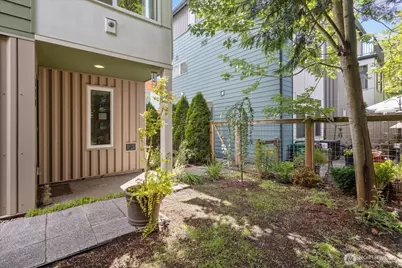 470 N 130th Street, Seattle, WA 98133 - Photo 20