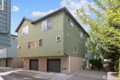 470 N 130th Street, Seattle, WA 98133 - Photo 1
