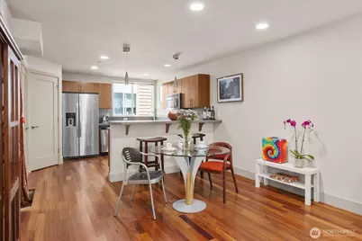 470 N 130th Street, Seattle, WA 98133 - Photo 8