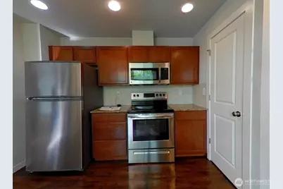 1713 17th Street, Everett, WA 98201 - Photo 6