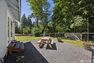 12301 401st St E, Eatonville, WA 98328 - Photo 26