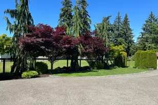 2901 S Bay Rd NE, Olympia, WA 98506 - Photo 2