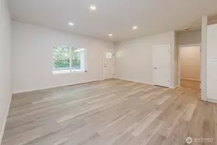 61 E Olyview Pl, Grapeview, WA 98546 - Photo 6