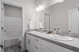 14025 SE 22nd Cir, Vancouver, WA 98683 - Photo 12