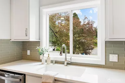 554 Paradise Lane #C202, Edmonds, WA 98020 - Photo 18