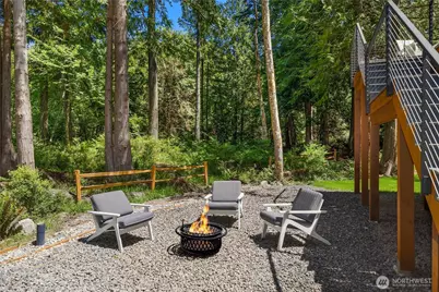 10399 NE Pine Way, Bainbridge Island, WA 98110 - Photo 32