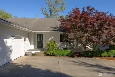 806 S Park Court, Lynden, WA 98264 - Photo 2