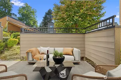 738 Kirkland Circle #E104, Kirkland, WA 98033 - Photo 18