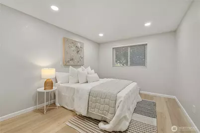 738 Kirkland Circle #E104, Kirkland, WA 98033 - Photo 14