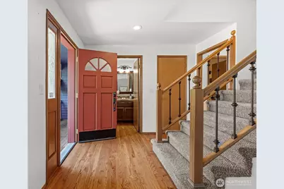 702 50th Street SE, Auburn, WA 98092 - Photo 2
