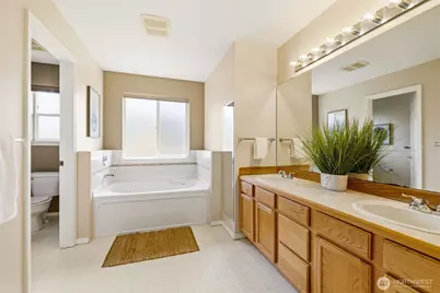 26826 118th Court SE, Kent, WA 98030 - Photo 24
