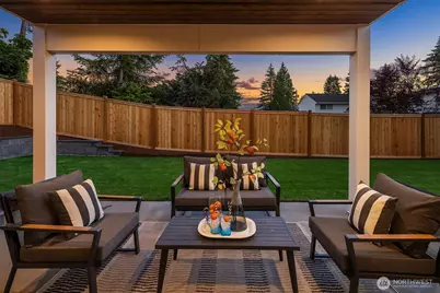 16039 NE 3rd Street, Bellevue, WA 98008 - Photo 36
