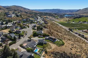 104 Orchard View Dr, Chelan, WA 98816 - Photo 6