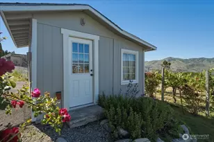 104 Orchard View Dr, Chelan, WA 98816 - Photo 28