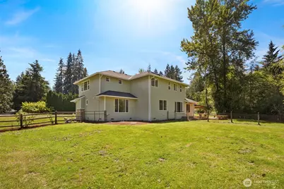 22272 NE Woodinville-Duvall Road, Woodinville, WA 98077 - Photo 32