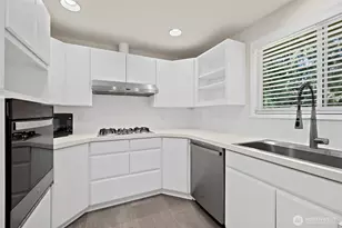 12647 177th Pl SE, Renton, WA 98059 - Photo 10