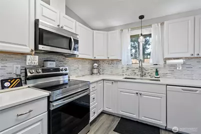 16916 20th Avenue E, Spanaway, WA 98387 - Photo 10