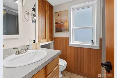 1900 Westlake Avenue N #B20, Seattle, WA 98109 - Photo 18