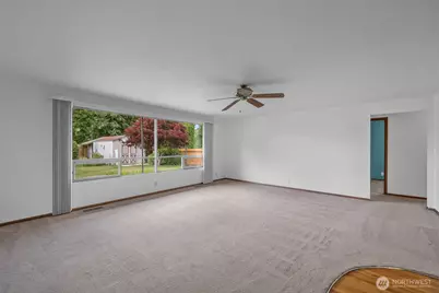 26845 15th Avenue S, Des Moines, WA 98198 - Photo 8