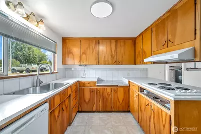 26845 15th Avenue S, Des Moines, WA 98198 - Photo 14