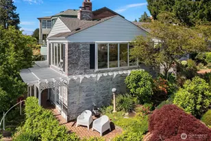 4206 W Glenmont Ln, Seattle, WA 98199 - Photo 2