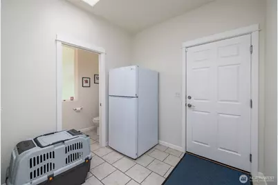 3720 E Broadway Street, Mount Vernon, WA 98274 - Photo 16