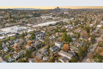 4028 38th Avenue S, Seattle, WA 98118 - Photo 28
