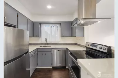 4028 38th Avenue S, Seattle, WA 98118 - Photo 6